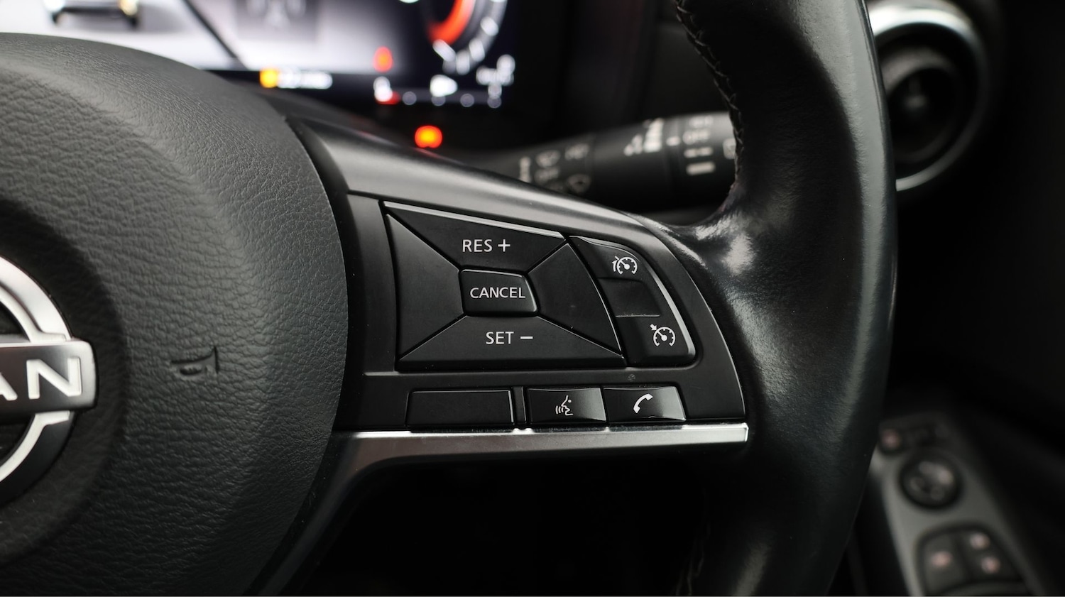 Used Nissan Juke 2024 for sale - 77759238: Photo 24