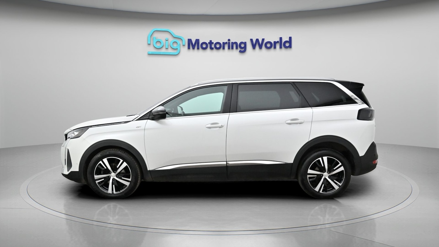 Used Peugeot 5008 2023 for sale - 77974114: Photo 4
