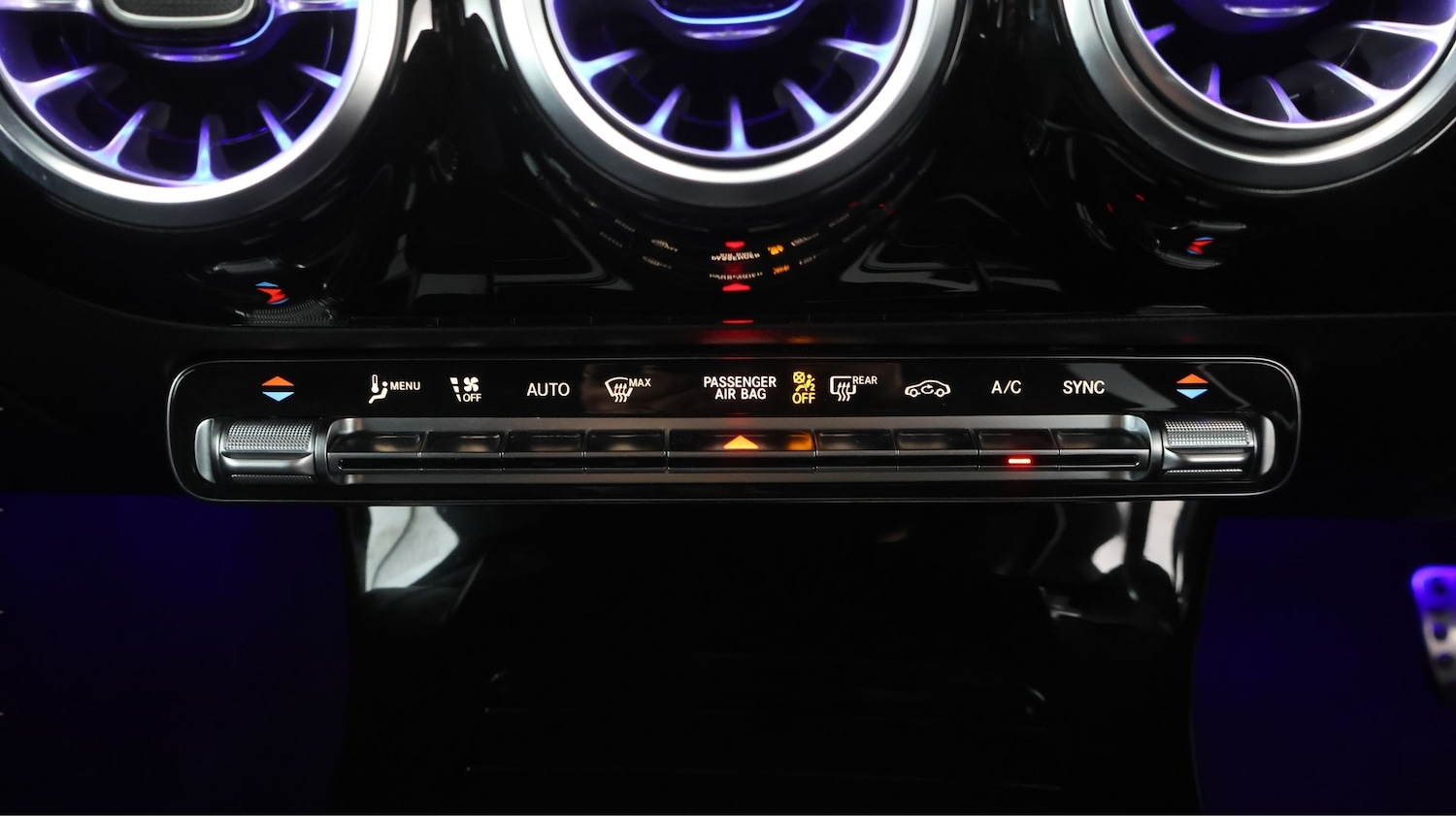 Used Mercedes-Benz CLA 2022 for sale - 77761670: Photo 12