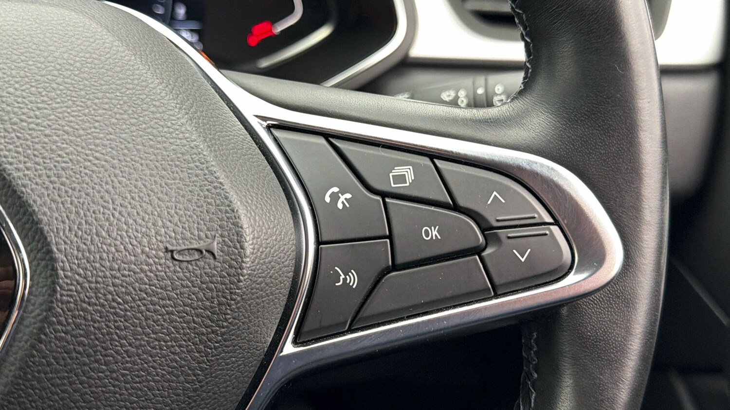 Used Renault Captur 2020 for sale - 78125050: Photo 24