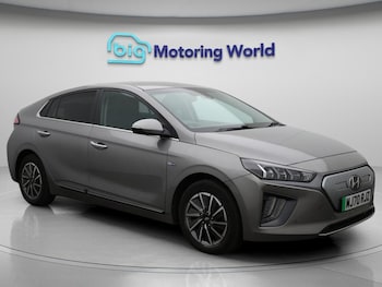 2020 (70) - 100kW Premium SE 38kWh 5dr Auto