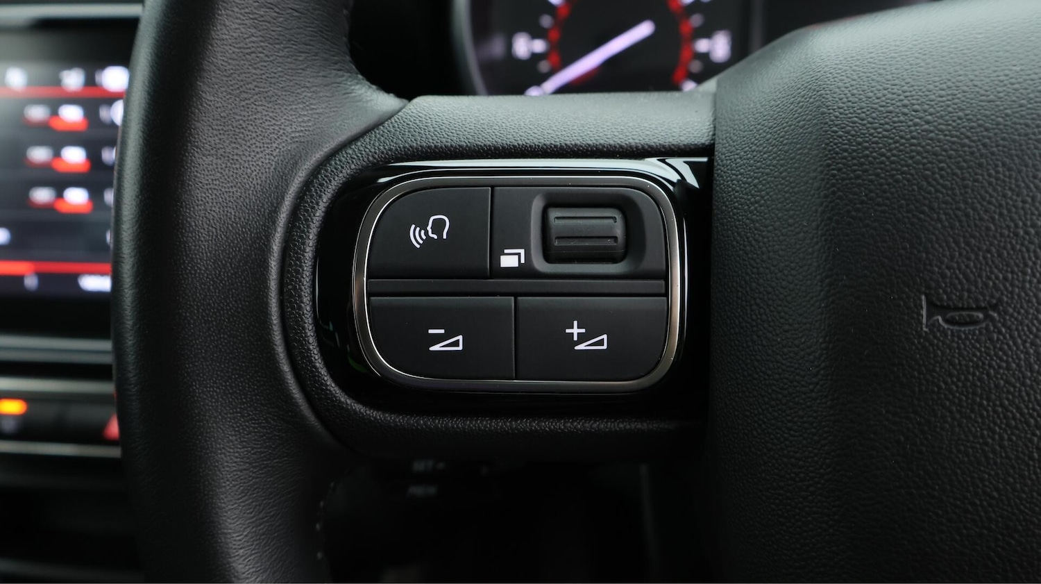 Used Citroen C3 Aircross for sale - 76431961: Photo 23