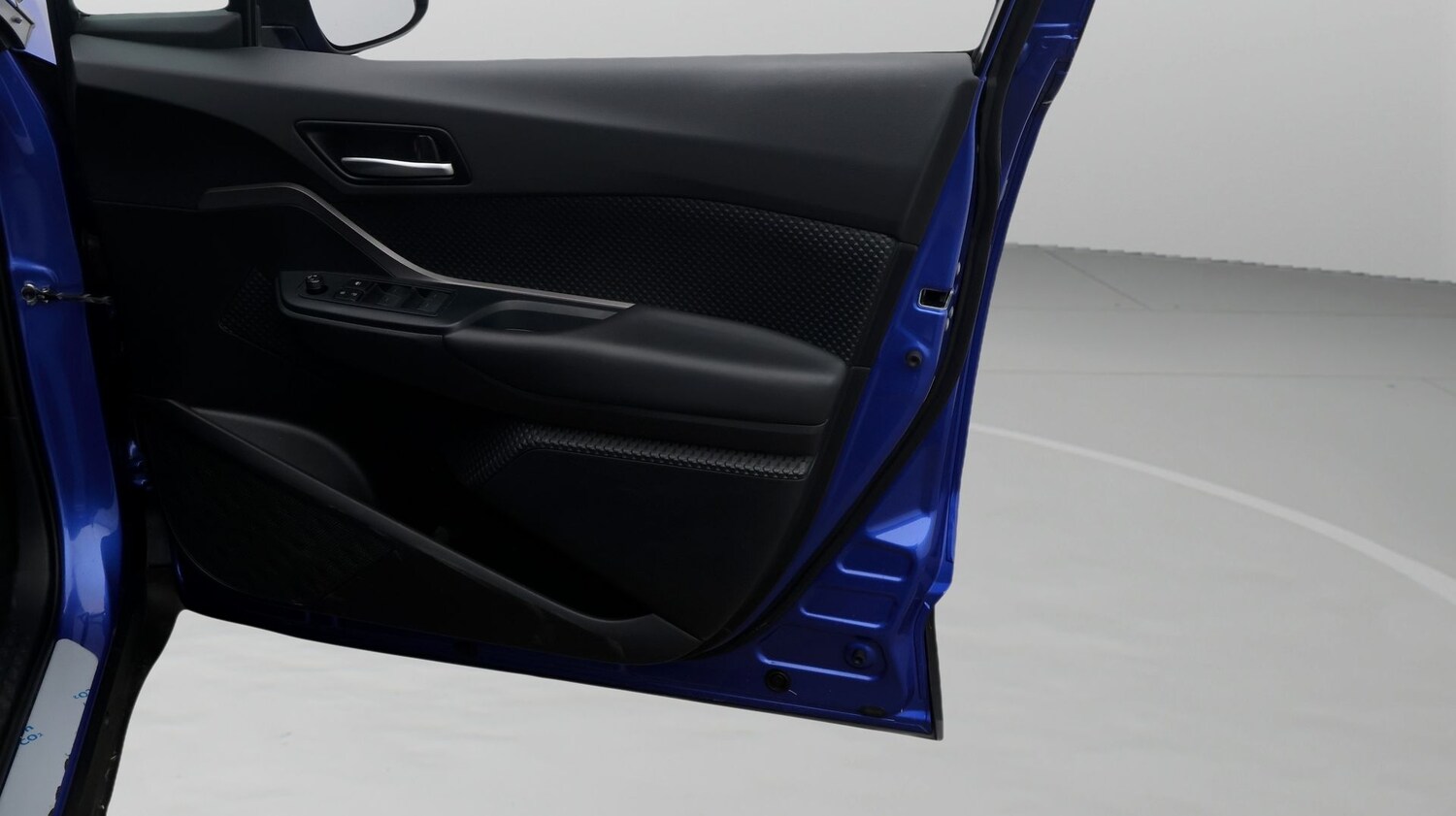 Used Toyota C-HR 2022 for sale - 77181763: Photo 15