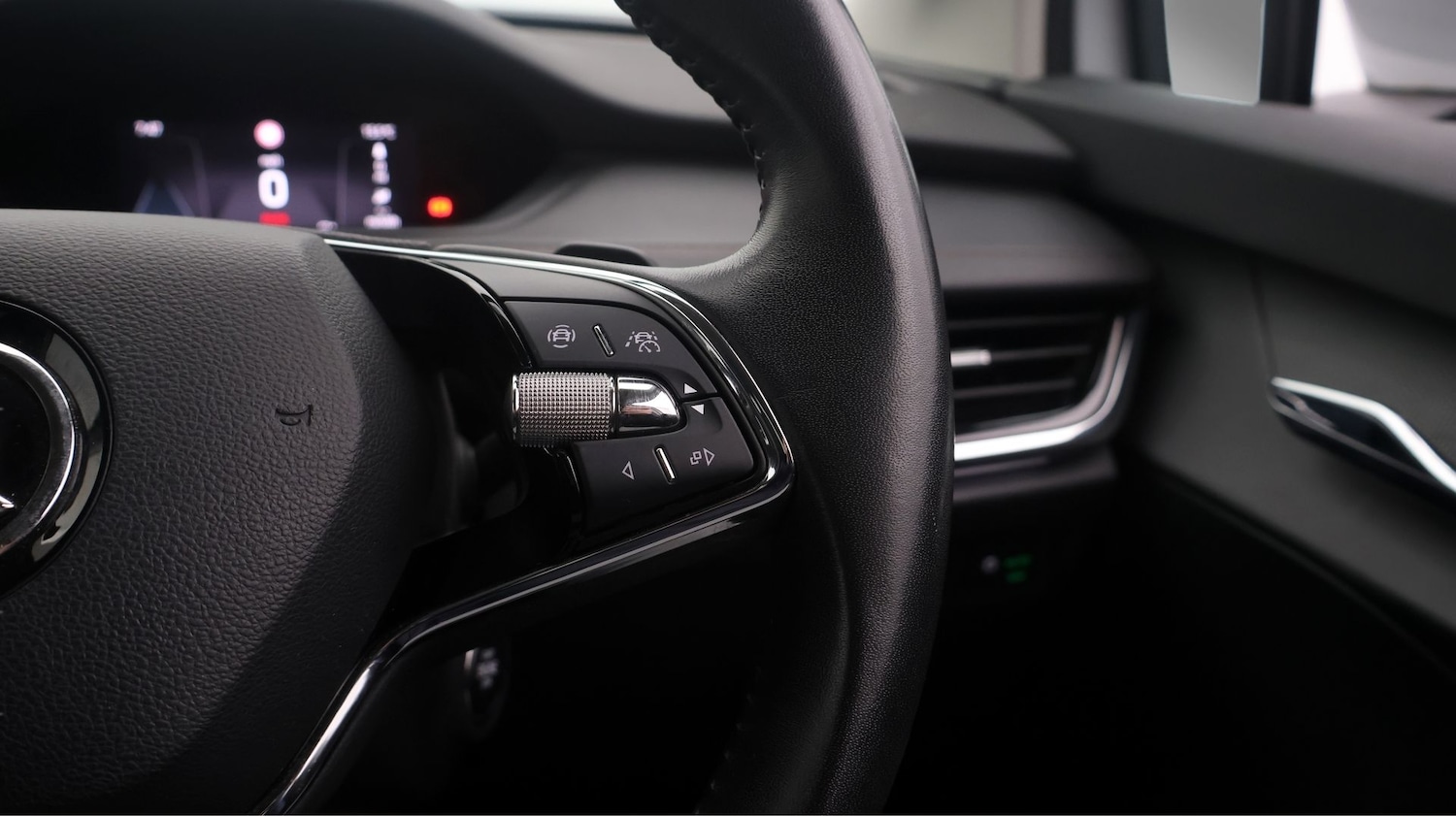 Used Skoda Enyaq 2022 for sale - 77776480: Photo 24