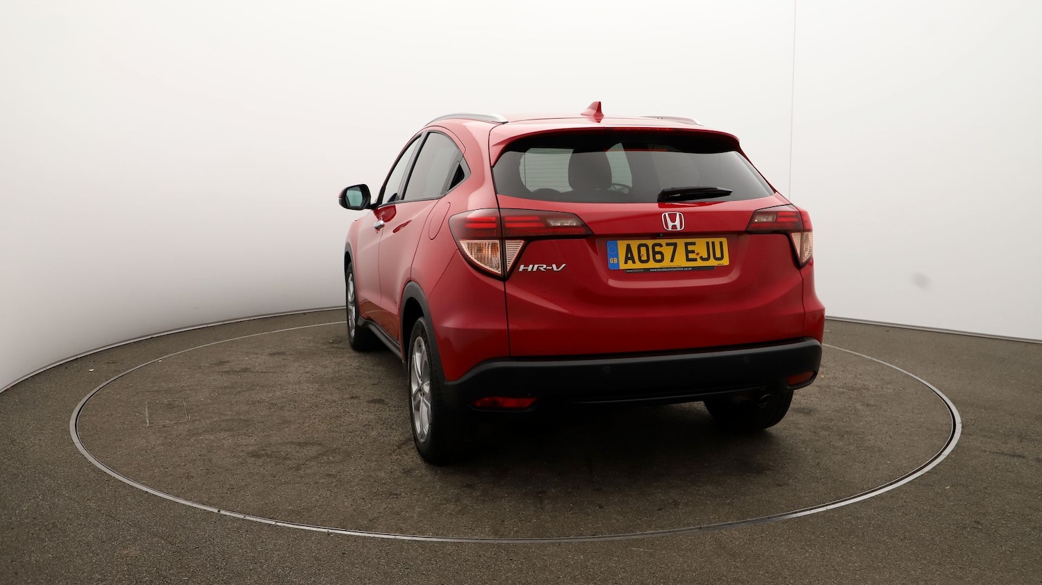 Used Honda HR-V 2017 for sale - 77124892: Photo 27