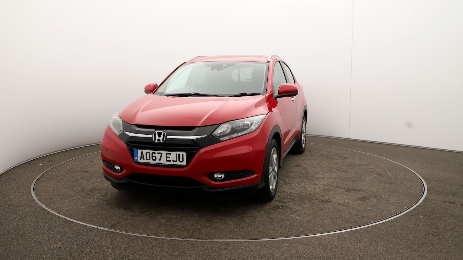 Used Honda HR-V 2017 for sale - 77124892: Photo 5