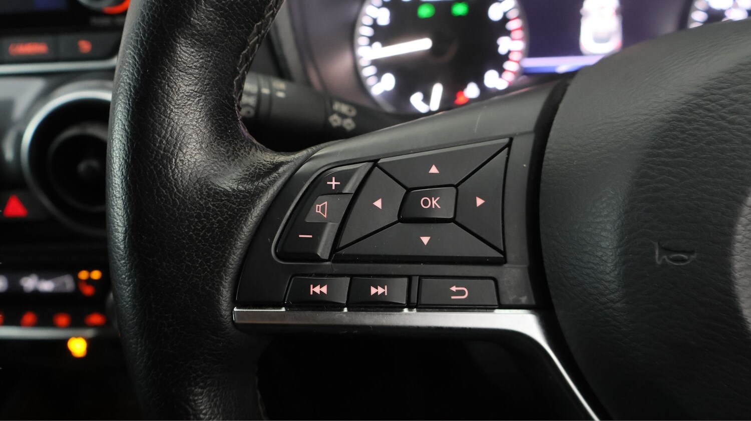 Used Nissan Juke for sale - 77729204: Photo 20