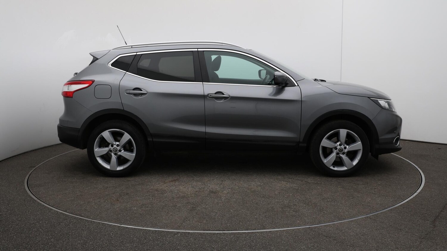 Used Nissan Qashqai 2017 for sale - 76071893: Photo 50