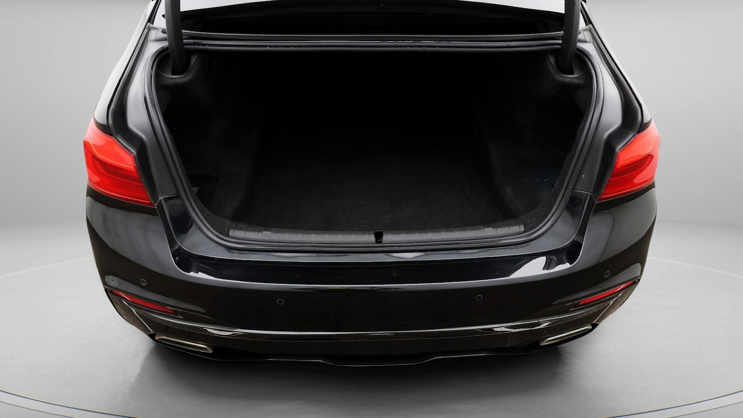 Used BMW 5 Series 2019 for sale - 77228305: Photo 17