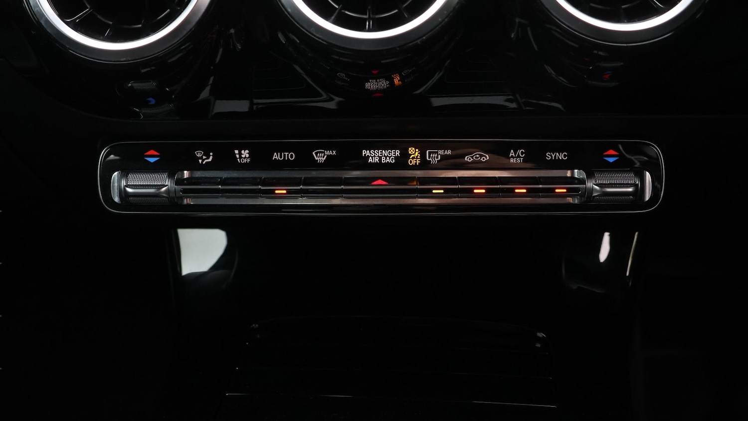 Used Mercedes-Benz A-Class 2019 for sale - 77730988: Photo 12