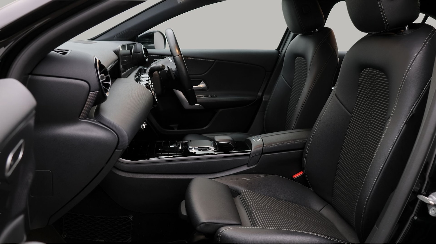 Used Mercedes-Benz A-Class 2019 for sale - 77730988: Photo 14