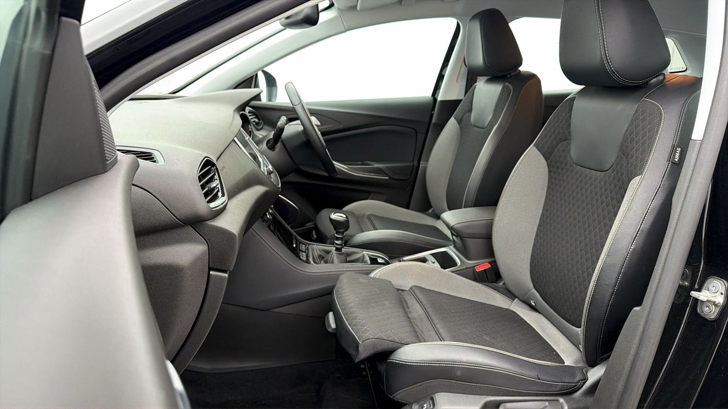 Used Vauxhall Grandland X 2019 for sale - 77933930: Photo 13