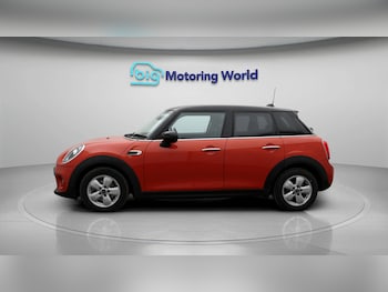 Used MINI Hatch 2020 for sale - 77181722: Photo