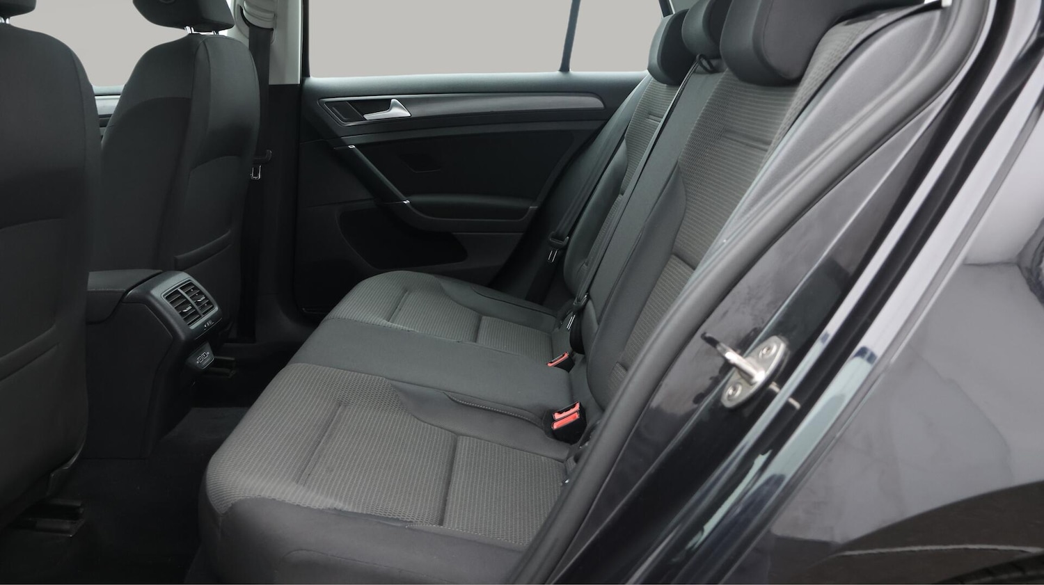 Used Volkswagen Golf 2019 for sale - 76612860: Photo 17