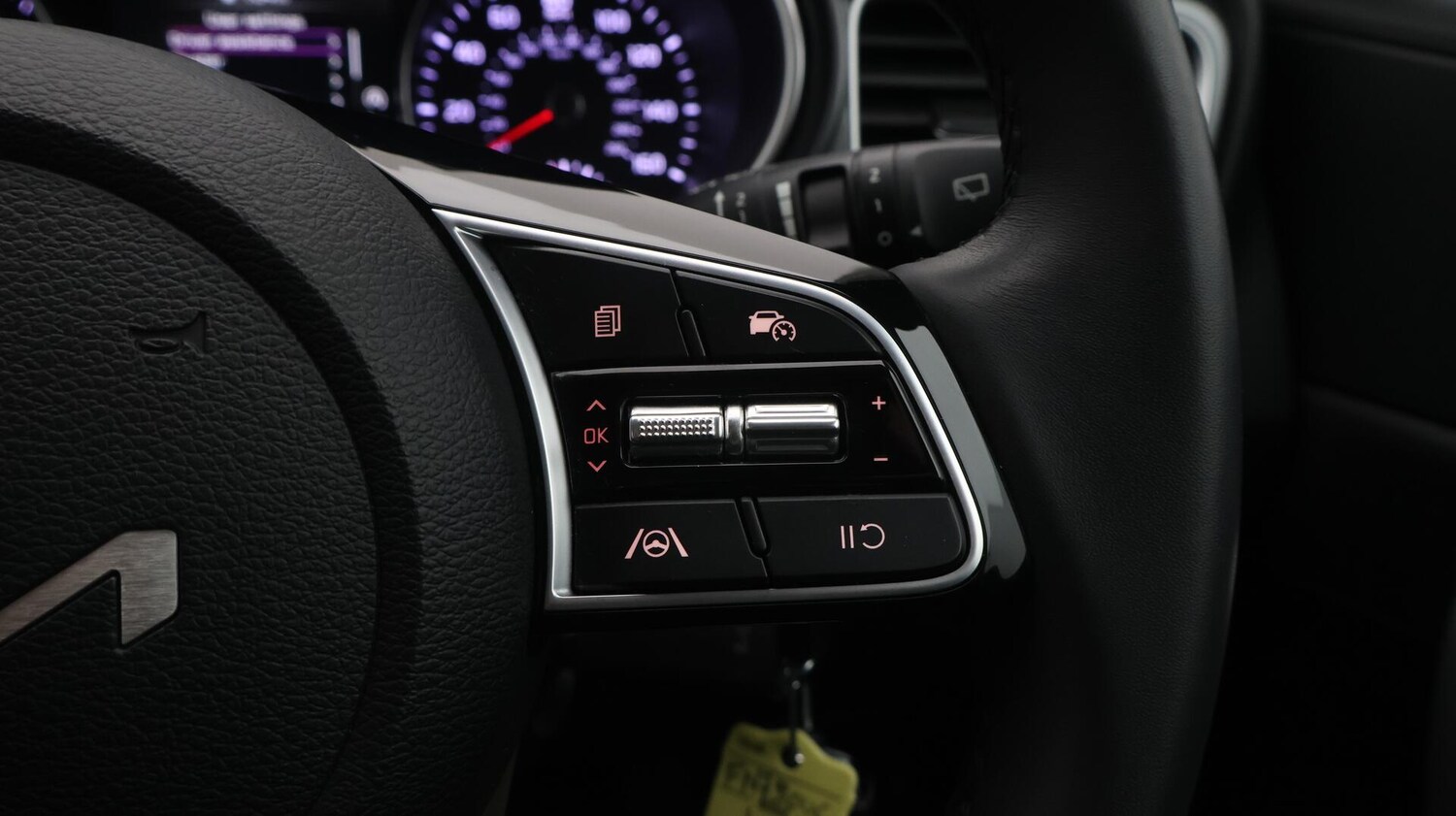 Used Kia Ceed 2023 for sale - 76606882: Photo 24