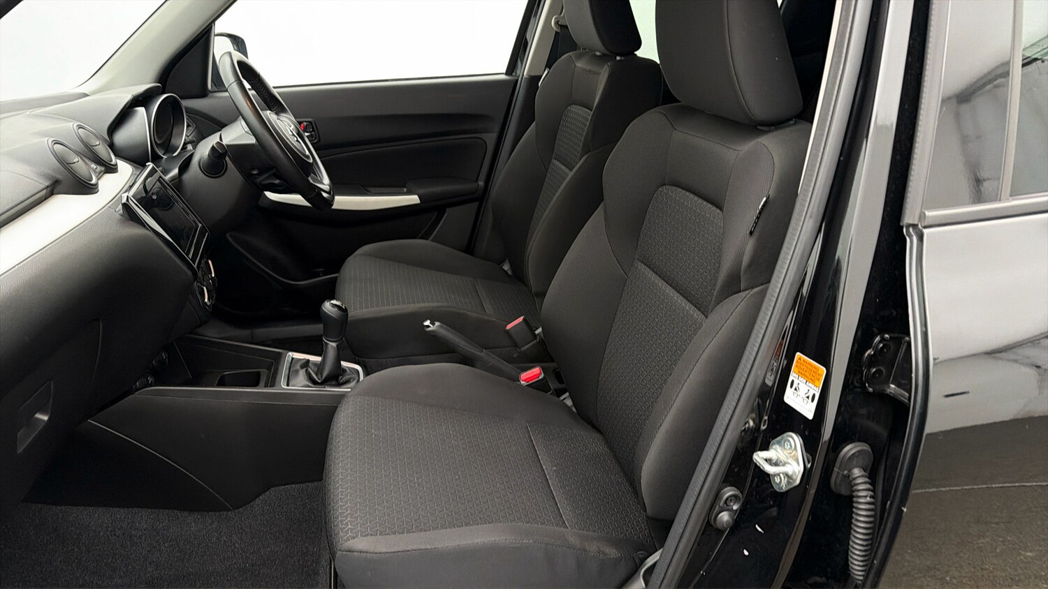 Used Suzuki Swift for sale - 78026316: Photo 13