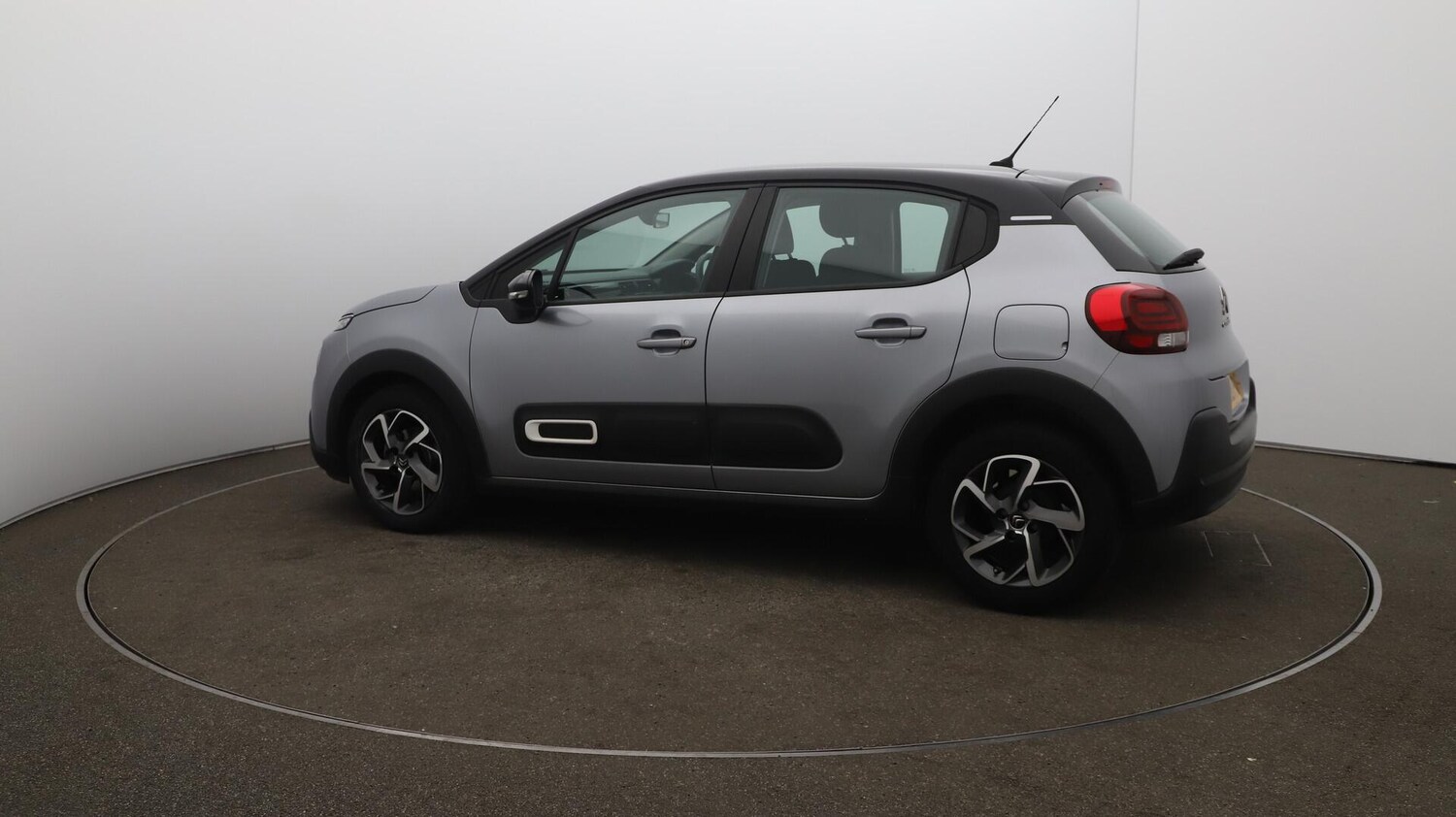 Vehicle 46