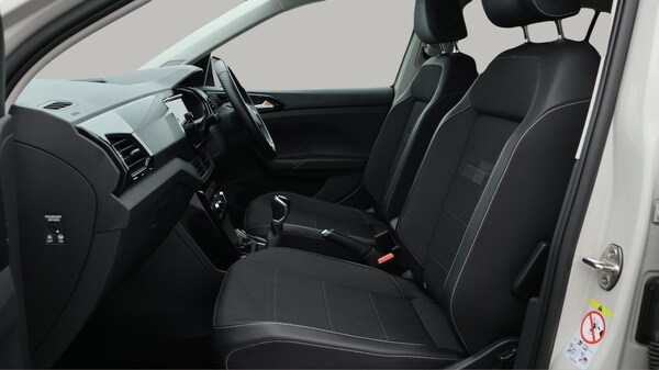 Used Volkswagen T-Cross 2023 for sale - 76189986: Photo 15