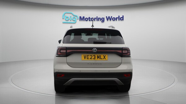 Used Volkswagen T-Cross 2023 for sale - 76189986: Photo 7