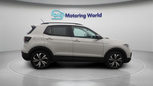 Used Volkswagen T-Cross 2023 for sale - 76189986: Photo 9