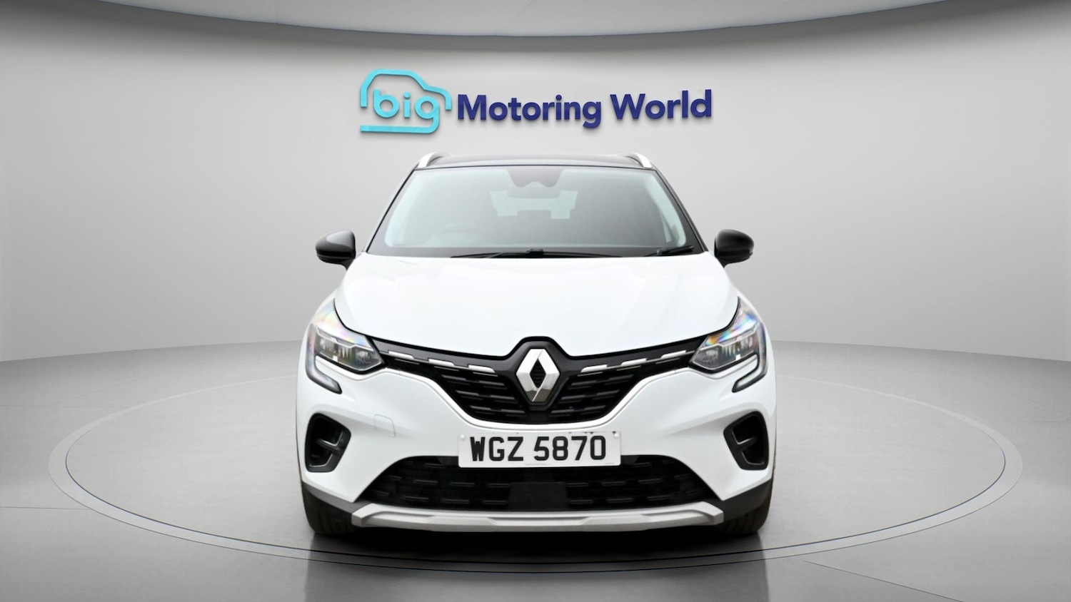Used Renault Captur 2022 for sale - 77935942: Photo 2