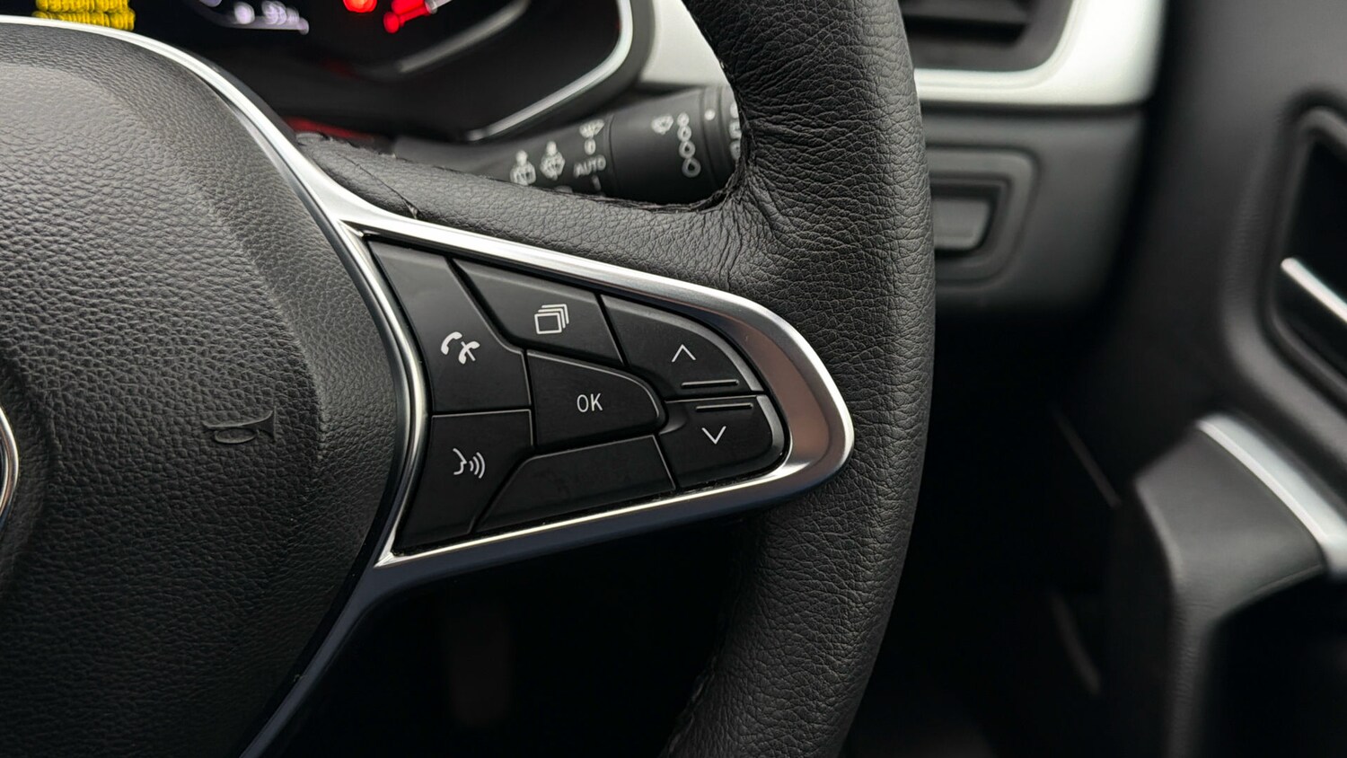 Used Renault Captur 2022 for sale - 77935942: Photo 23