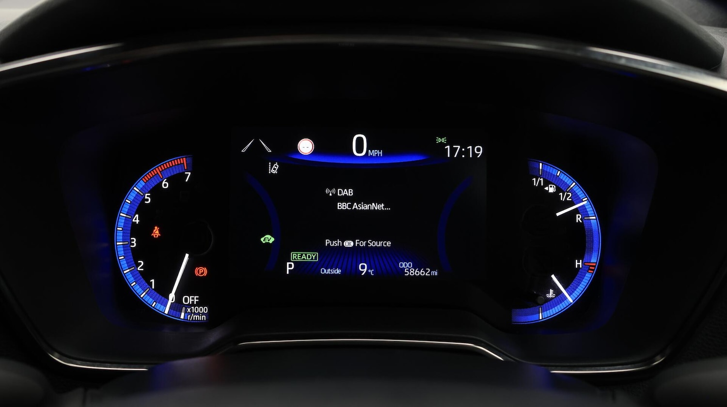 Used Toyota Corolla 2021 for sale - 76537688: Photo 11