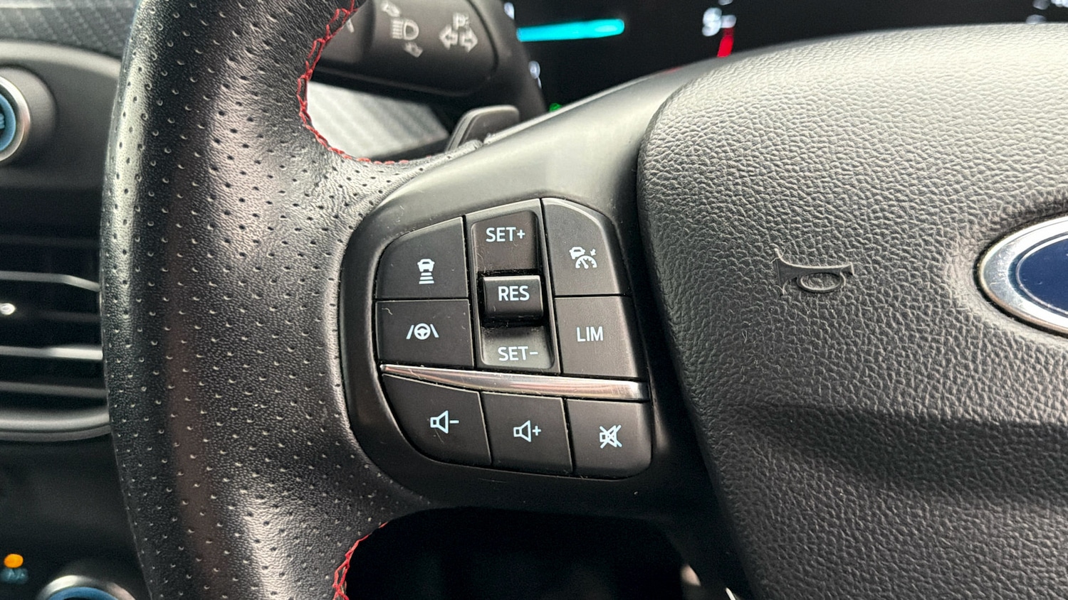 Used Ford Focus 2018 for sale - 78011459: Photo 23