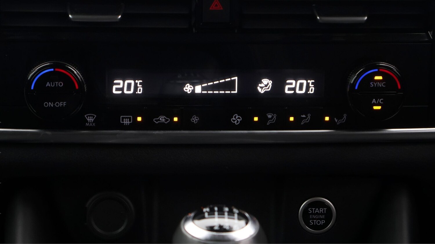 Used Nissan Qashqai for sale - 77342486: Photo 12