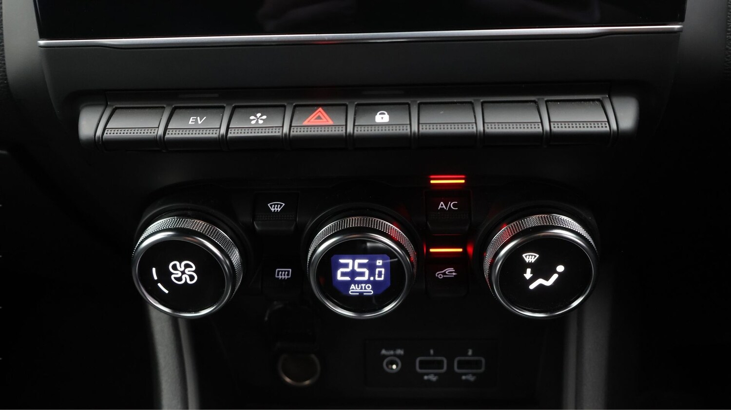 Used Renault Captur 2022 for sale - 77813245: Photo 12