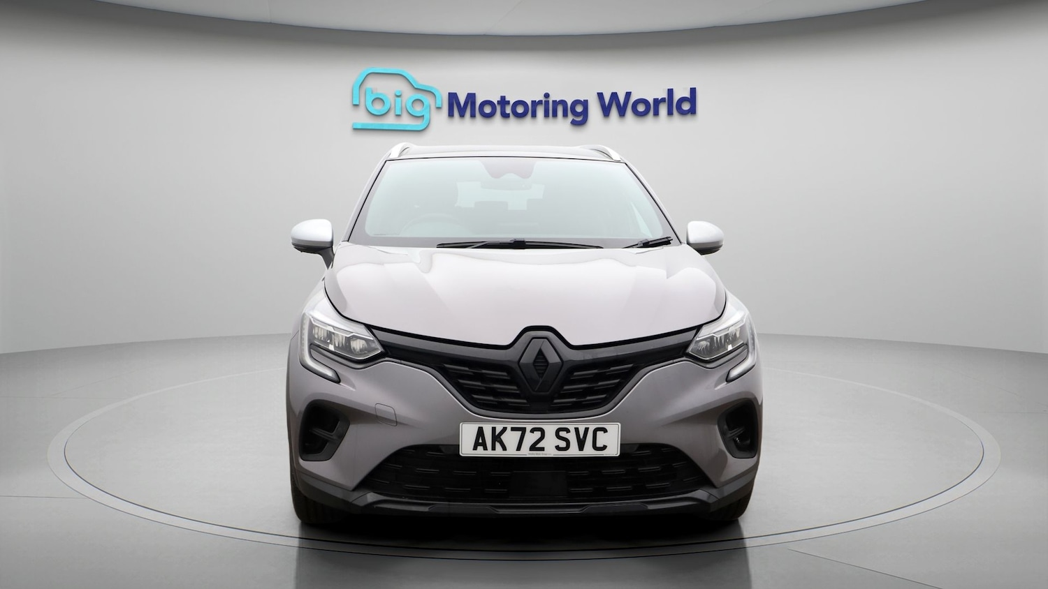 Used Renault Captur 2022 for sale - 77813245: Photo 2