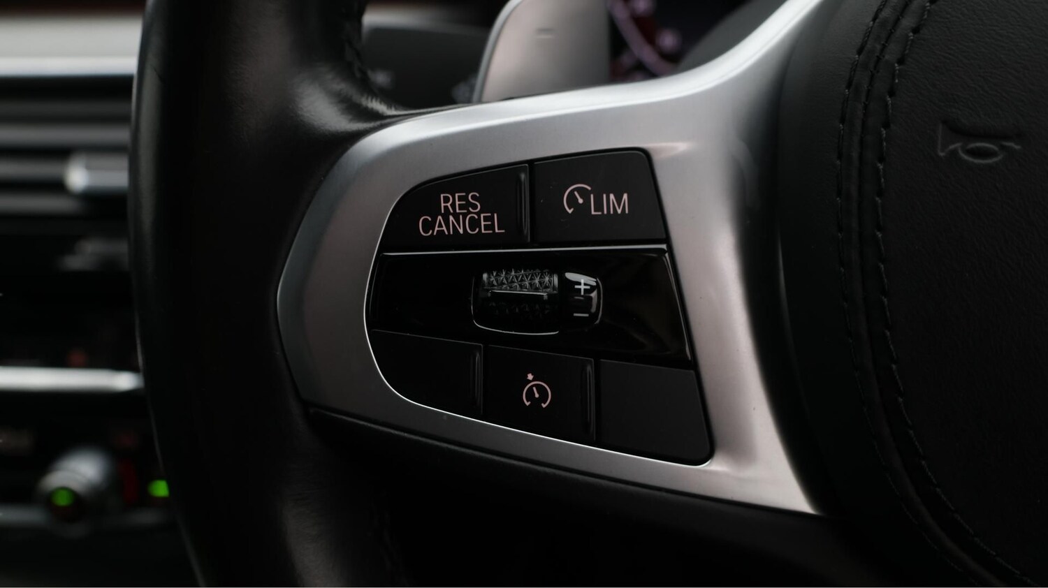 Used BMW 5 Series 2020 for sale - 77367091: Photo 25