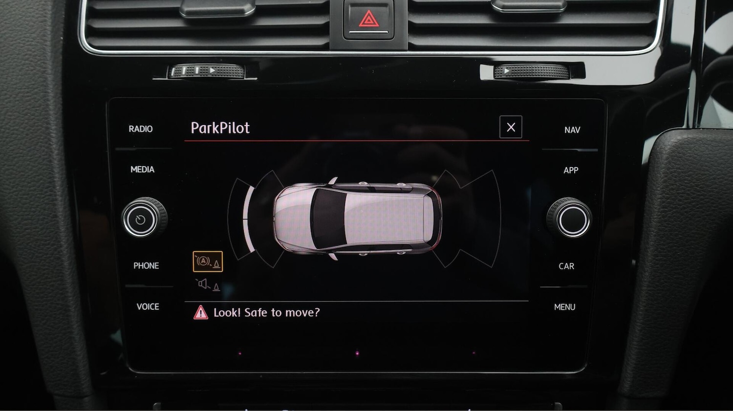 Used Volkswagen Golf 2018 for sale - 76306527: Photo 26