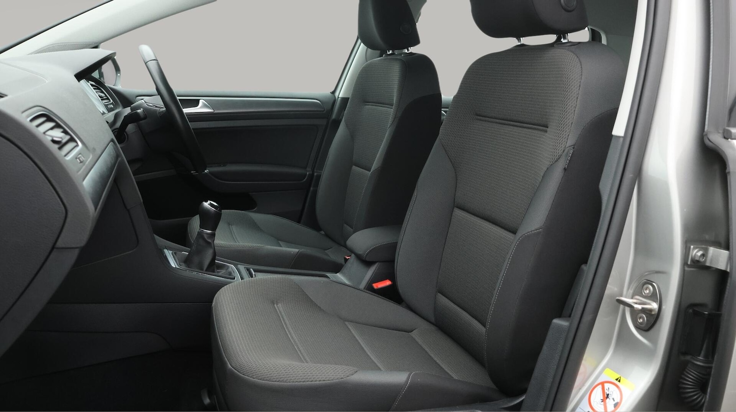 Used Volkswagen Golf 2017 for sale - 76121409: Photo 15