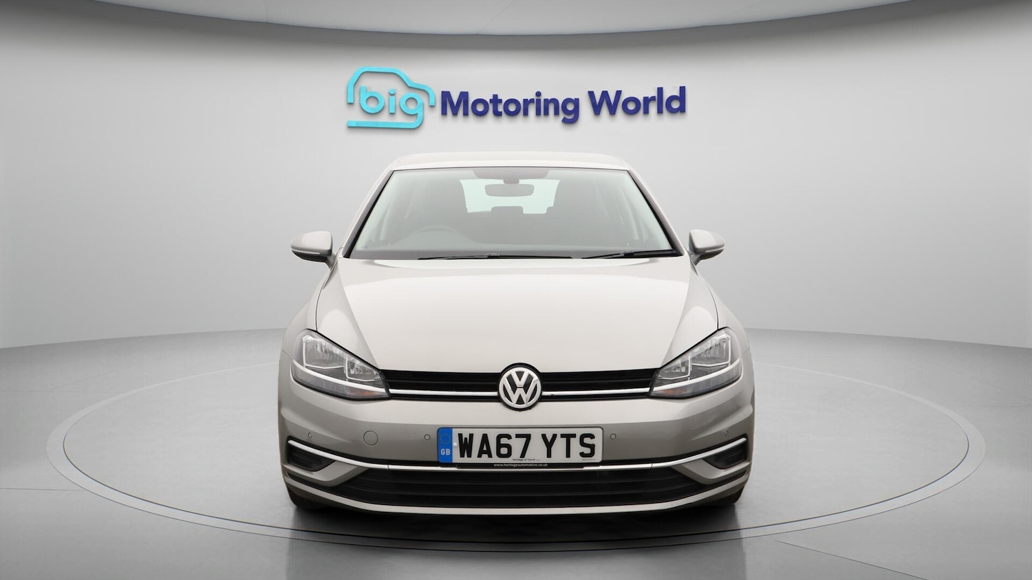 Used Volkswagen Golf 2017 for sale - 76121409: Photo 3