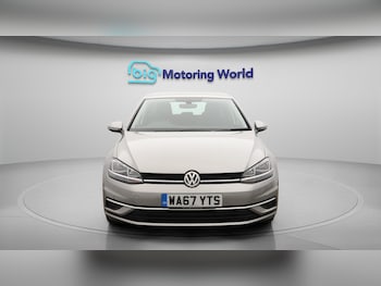 Used Volkswagen Golf 2017 for sale - 76121409: Photo 3