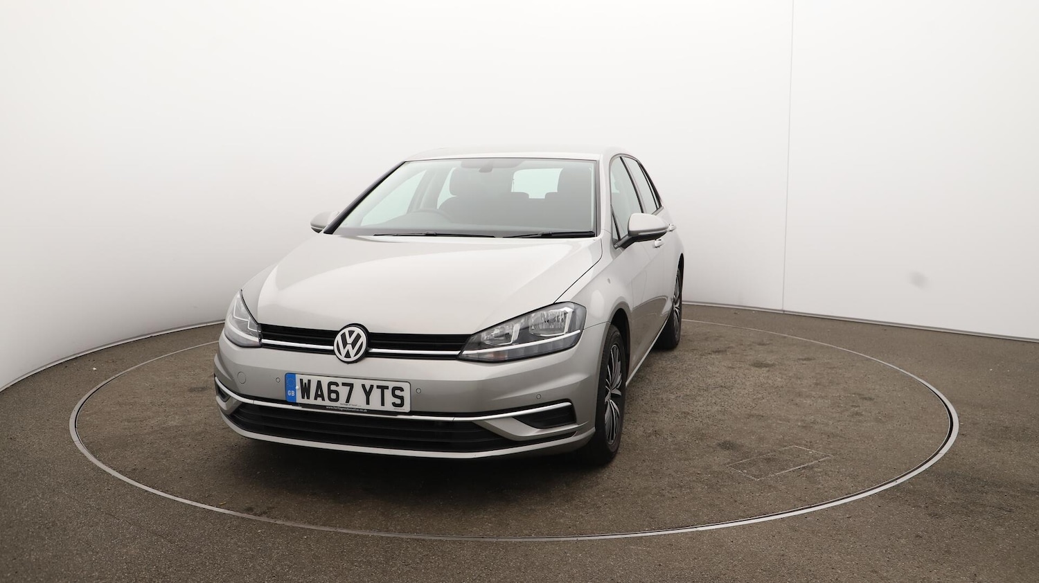 Used Volkswagen Golf 2017 for sale - 76121409: Photo 40