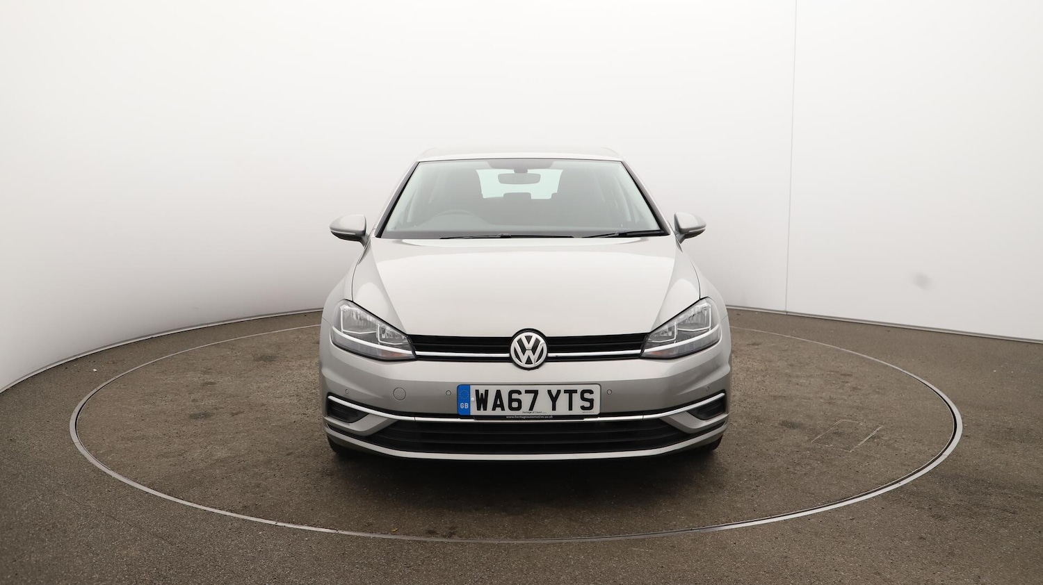 Used Volkswagen Golf 2017 for sale - 76121409: Photo 42