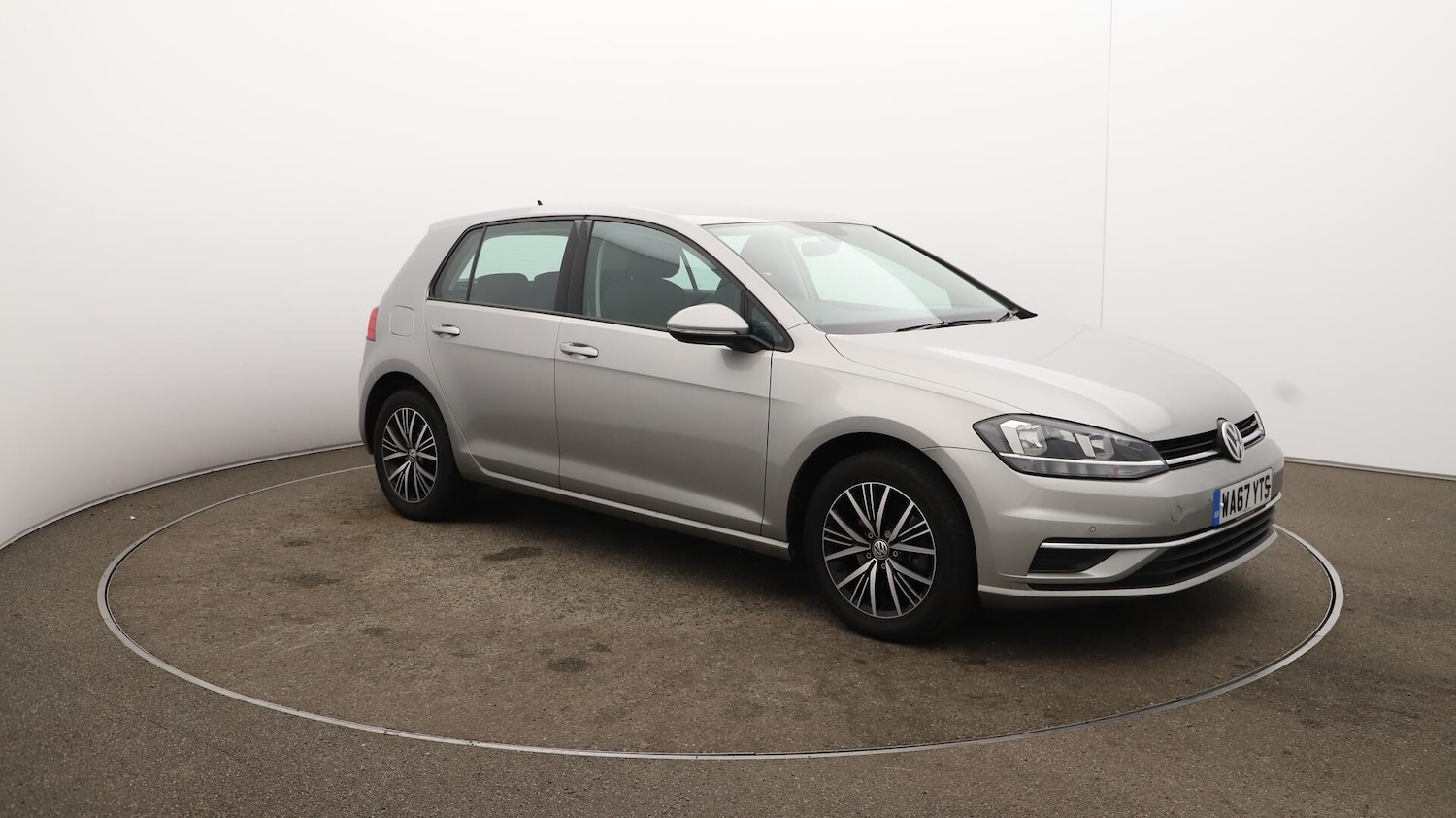 Used Volkswagen Golf 2017 for sale - 76121409: Photo 46