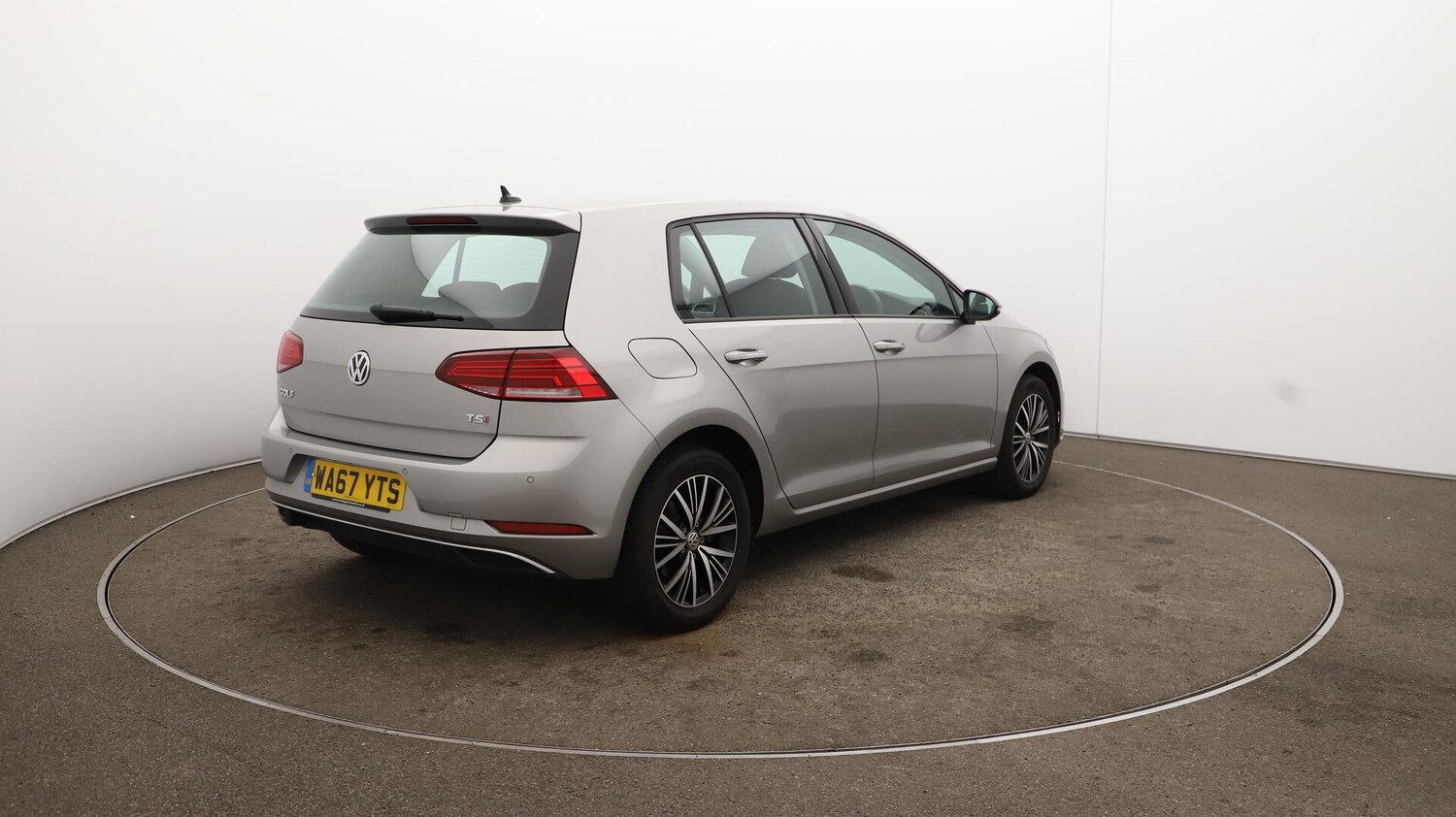 Used Volkswagen Golf 2017 for sale - 76121409: Photo 56