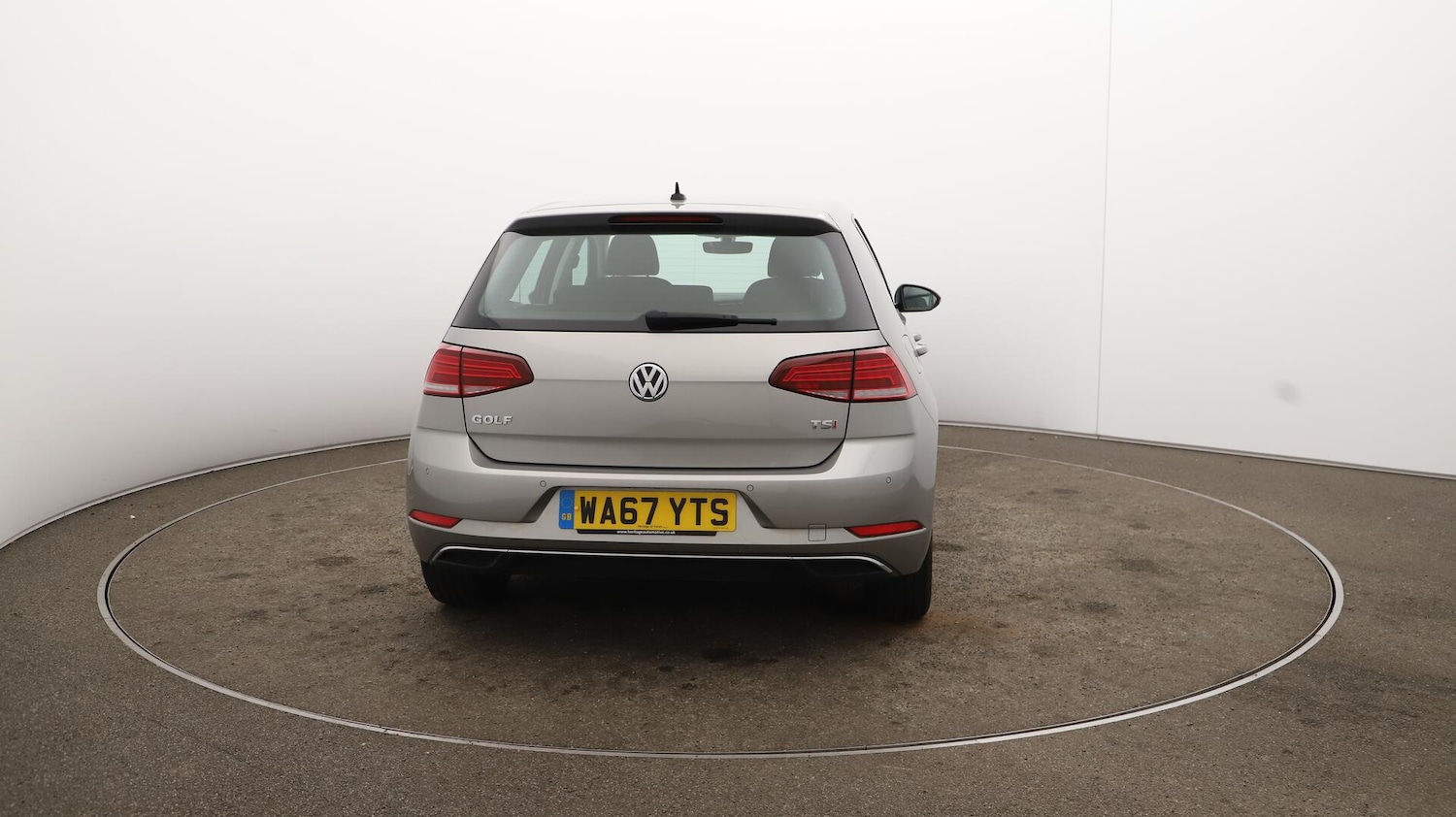 Used Volkswagen Golf 2017 for sale - 76121409: Photo 59