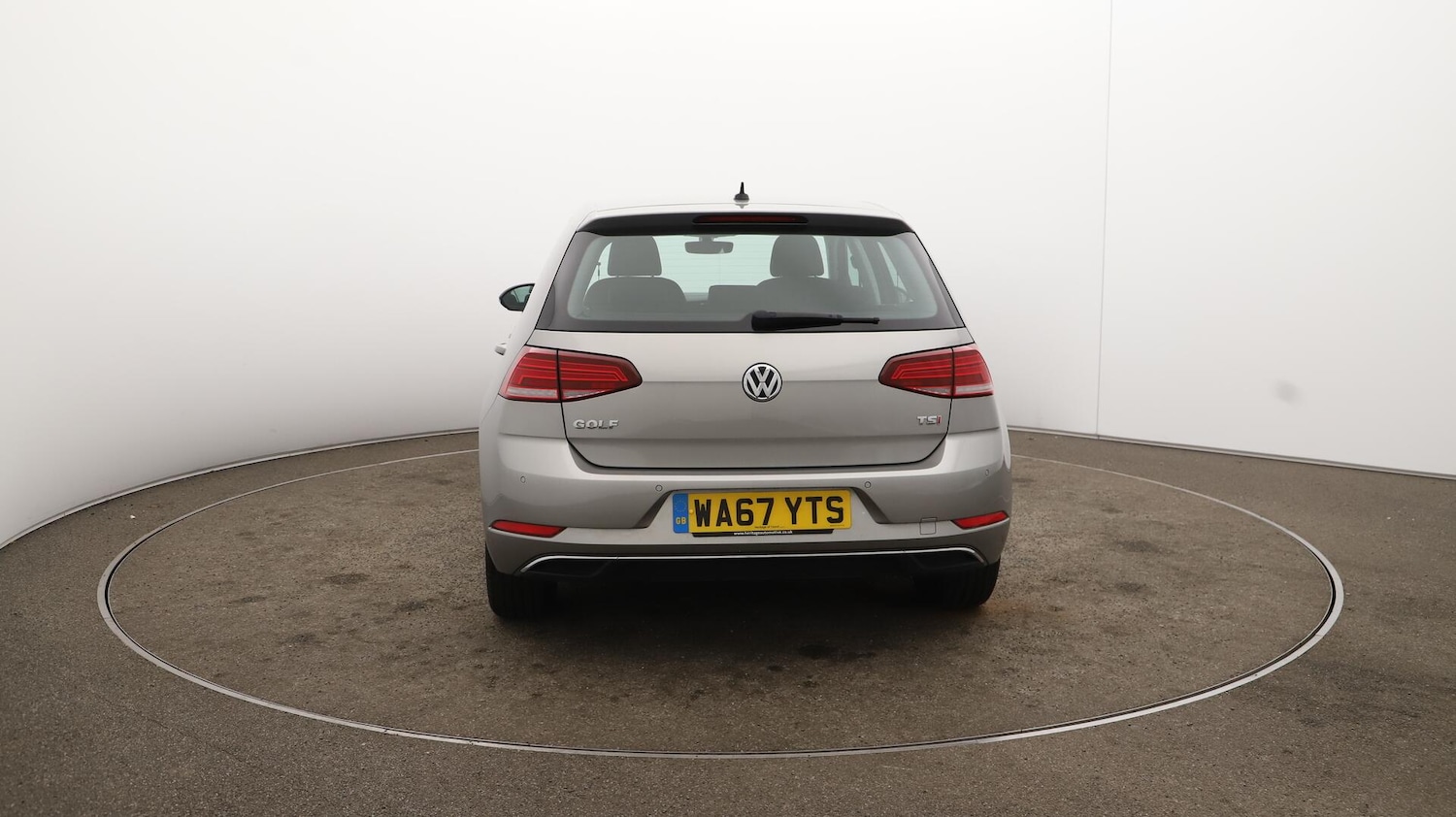 Used Volkswagen Golf 2017 for sale - 76121409: Photo 61