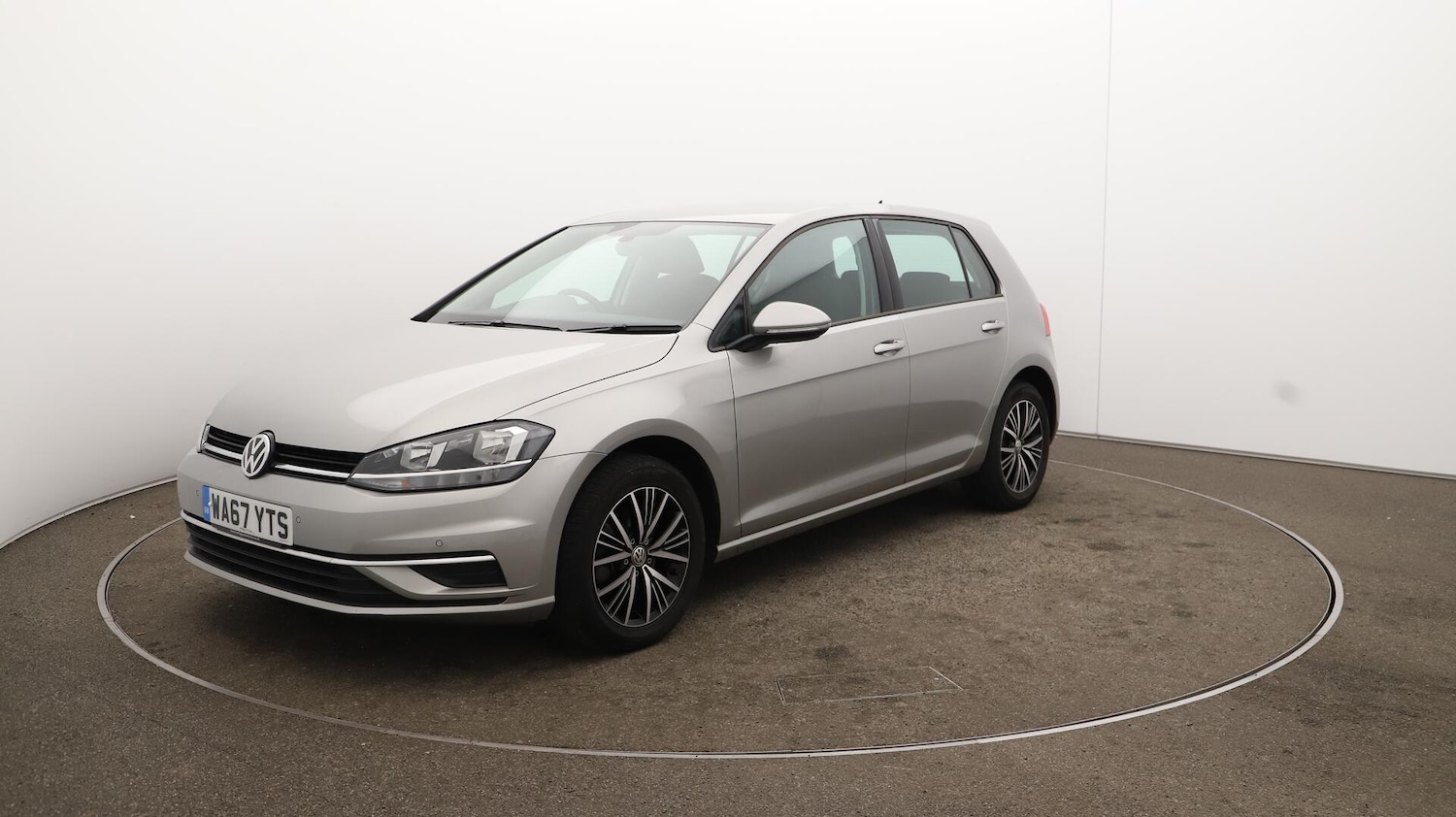 Used Volkswagen Golf 2017 for sale - 76121409: Photo 71