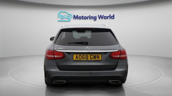 Used Mercedes-Benz C Class 2018 for sale - 76326879: Photo 7