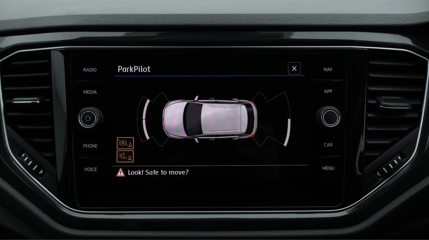 Used Volkswagen T-Roc 2019 for sale - 76239187: Photo 24