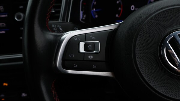 Used Volkswagen T-Roc 2019 for sale - 76239187: Photo 25
