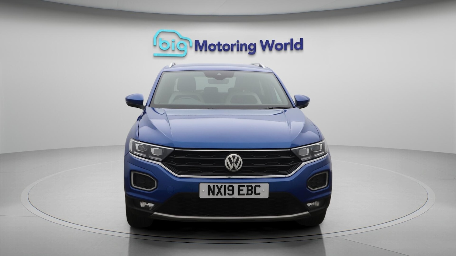Used Volkswagen T-Roc 2019 for sale - 76239187: Photo 3