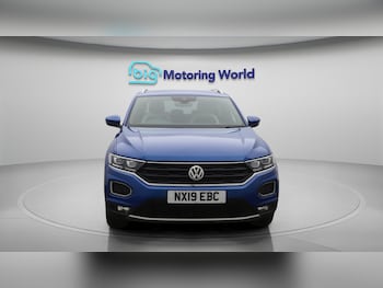 Used Volkswagen T-Roc 2019 for sale - 76239187: Photo 3