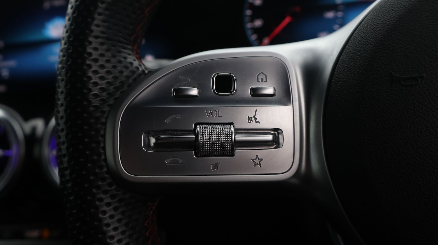 Used Mercedes-Benz GLB 2021 for sale - 77438648: Photo 28