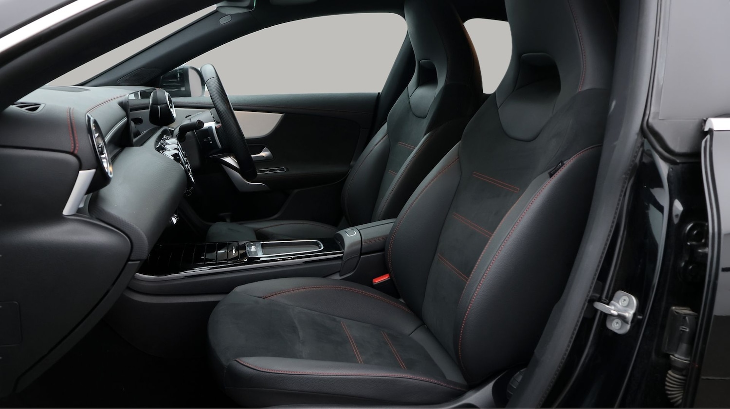 Used Mercedes-Benz CLA 2023 for sale - 77375973: Photo 14